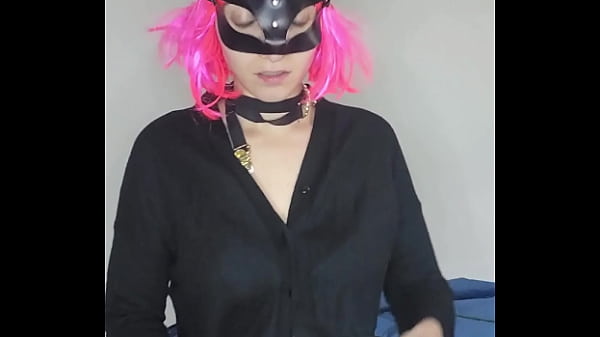 Look how horny I am with my kitty mask and my big natural tits 3 min