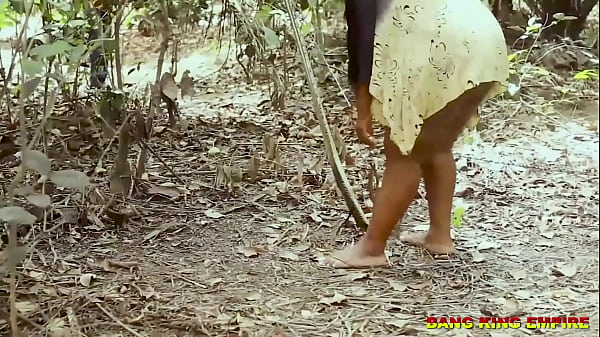 BBW AFRICAN AMATEUR BUSH HOT SEX WITH VILLAGE FARMER - HORNY CHEATING WIFE MISSIONARY STYLE