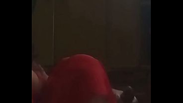 Guy gets a Handjob From Mom