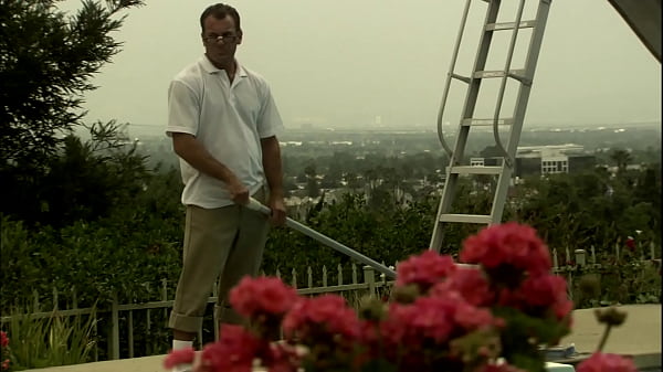 Christie Lee Stretches Her Pussy Out On A Contractors Cock