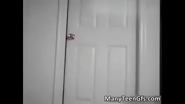 Awesome babe with great body