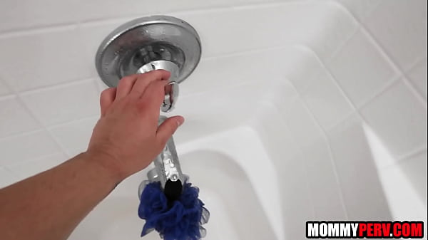 Download Video - My asian stepmom was spying on me in the shower&excl; &vert; MommyPerv