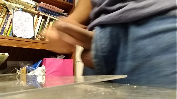thumb jacket