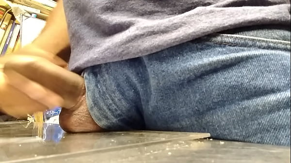 thumb jacket