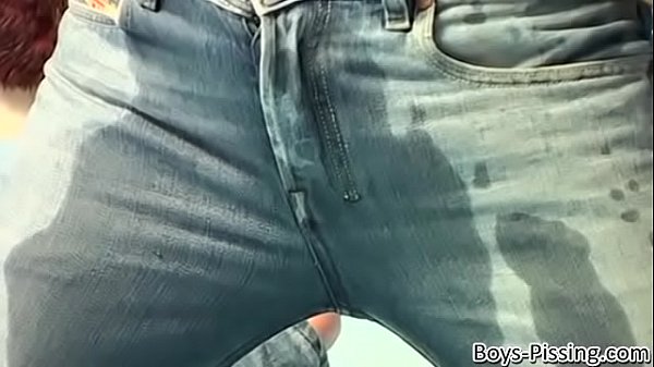 Download Video - Cute uncut jock pisses his pants before tugging his big dick