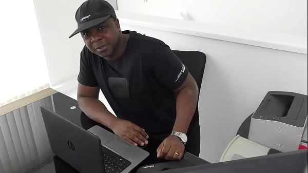 Pizza Girl Rose Skies First BBC Fucking