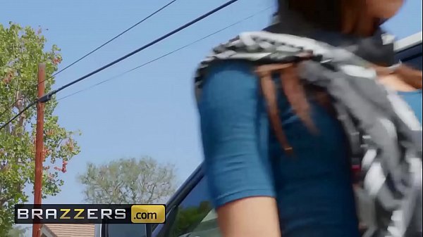 Download Video - Big Butts Like It Big - &lpar;Abella Danger&comma; Keiran Lee&rpar; - The Housewife The Hitchhiker - Brazzers