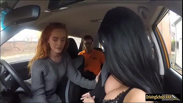 Redhead babe hard threesome in the car
