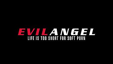 ANAL TRIXXX - Anal Babes CHLOE AMOUR & JENNIFER WHITE Go Ass To Mouth on Monster Dick