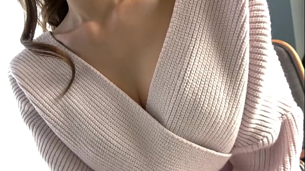 Superb, Beautiful, Curvy Body. A very dirty and slutty beauty came here for a sex shoot, because her boyfriend asked her to apply for the POV series. We had creampie raw sex!