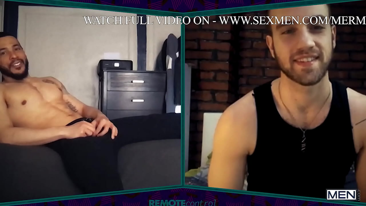 Control remoto: Episodio 4 / HOMBRES / Aaron Oaks, Elijah Wilde / verlo completo en www.sexmen.com/merm
                    anal dildo latin tattoo white masturbation bedroom cum shot black hair brown hair big dick short hair one on one sex toys anal fingering mencom nipple play muscular man average dick 25 34 muchos negros