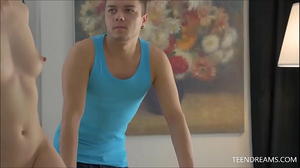 Teen Bailey Seduce To Fuck At Massage Session