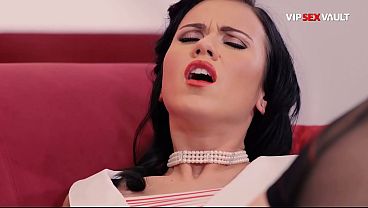 Pearl Beads Deep in Her Cunt... She Thanks Him With a Filthy Cum Swallow