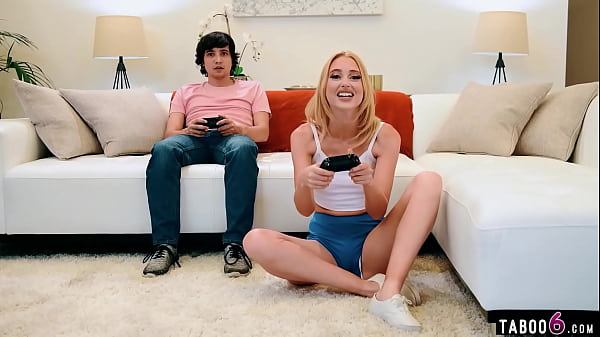 Stepmom and stepsister always find bro jerking he needed a lesson