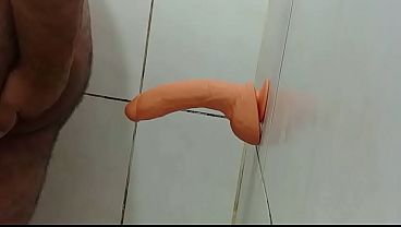 Download Video - Arrombando o cuzinho depois do banho