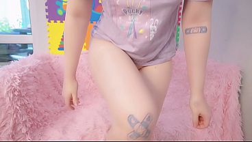 Shy Schoolgirl masturbating! Barely Legal Teen real Orgasm