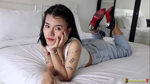 JohnTronX - 2024/1/31 - Pan - I Creampie A Young Thai MILF Who Gives Amazing Blowjobs