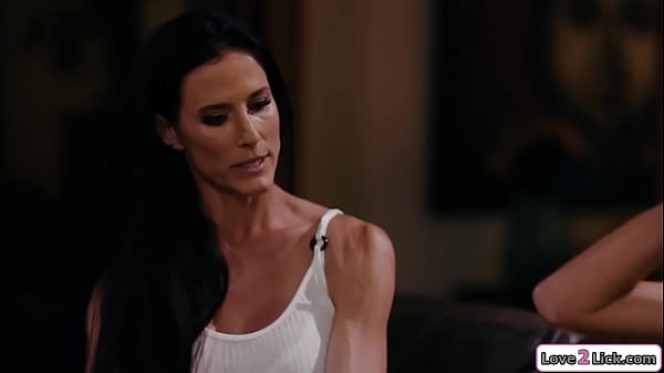Busty milf fingers a mature womans pussy