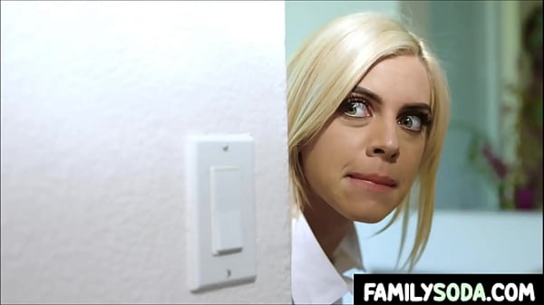Download Video - Stepfamily affair fucking