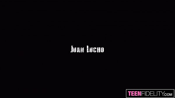 TEENFIDELITY Harmony Wonder Has Tight Snatch Stretched By Juan Lucho