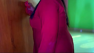 Egyptian Hot Maid With Big Booty Like Fat Pig & Huge Boobs Cleaning office & I see her pussy & masturbation