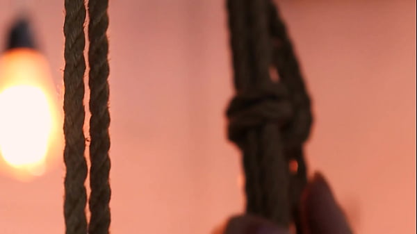 Ela n&atilde;o conseguia superar o namorado toxico, dei uma bela cintaralhada na bucetinha rosinha dela