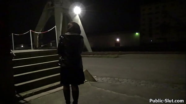 Kinky wife flashing and cumeating at the harbor