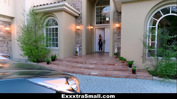 ExxxtraSmall - StepMom Rachel Cavalli Fucks StepDaughter Jade Amber Dildo