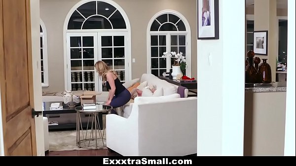 ExxxtraSmall - StepMom Rachel Cavalli Fucks StepDaughter Jade Amber Dildo