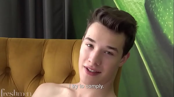 Download Video - Super sexy guy naked