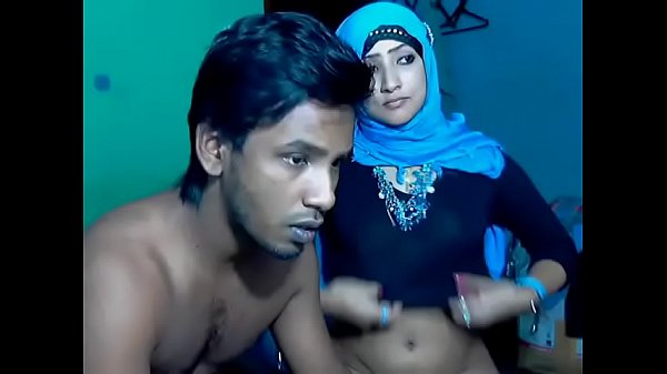 Download Video - Newly Married South Indian Couple with Ultra Hot Babe WebCam Show &lpar;7&rpar;