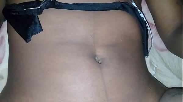 Perfect pussy finger it hot babe