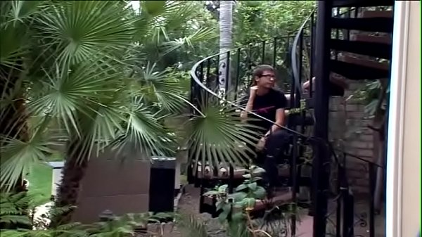 Horny y. man loves pounding MILFs hairless pussy