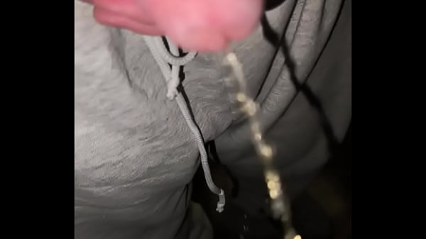 Jayq - pee with slow motion - uncut material