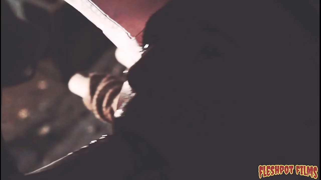 FleshPotFilms: El maestro Rich King se folla la boca y el culo apretado de Leo Rex
                     muchos negros