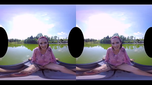 Mary Rider's outdoor tropical VR sex