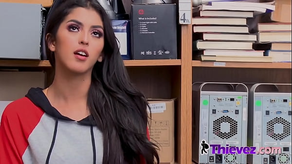 Download Video - Teen Thievez do not belong in a store