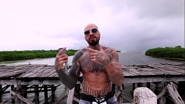 Download Video - Mi Mujer Me Encontr&oacute; en el Celular los Mensajes del Whatsapp