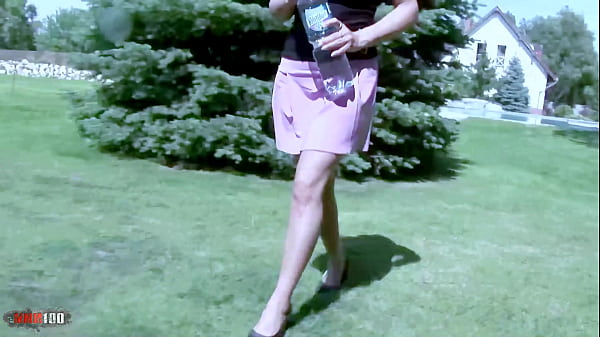 Exhib in the Park - Sabriana's Big Tits and Roberto's Big Cock in Public