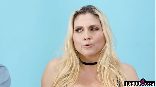 Stepmom MILF Christie Stevens wanted her stepson to excersise more