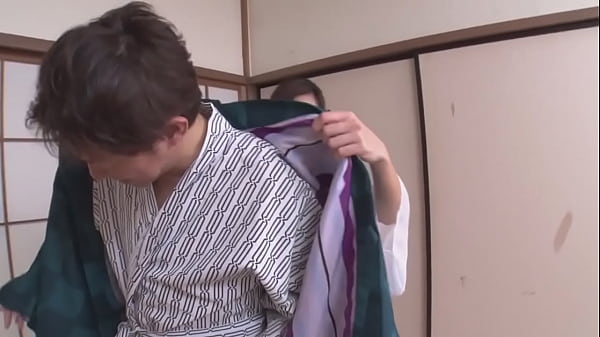 Download Video - 洗練された大人のいやし亭 ～美肌美乳で包み込んで差し上げます～  北山かんな 1