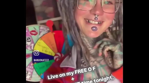 I will be LIVE CAMing tonight, tomorrow and Friday ️Join me and let us have some fun ?