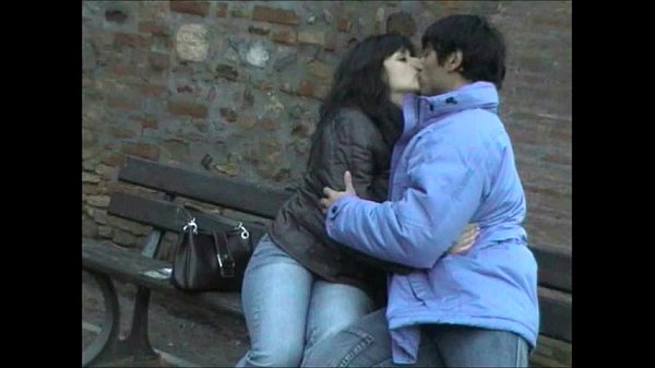 Download Video - Sherif Taliani with Francesca Conti with n kissing Clip