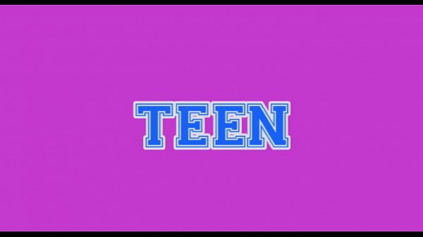 Sex appeal brunette gal blowing good