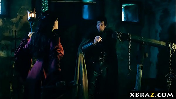 Game of Thrones xxx parody dungeon fuck with the red witch