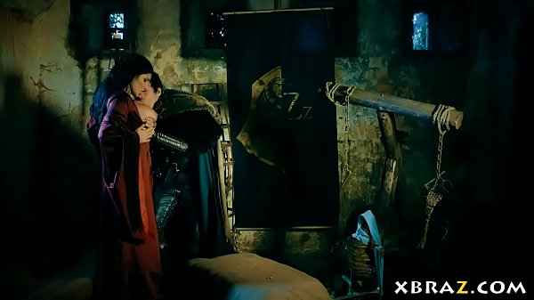 Game of Thrones xxx parody dungeon fuck with the red witch