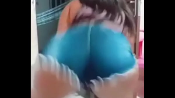 Novinha Miriely Dançando Gostoso