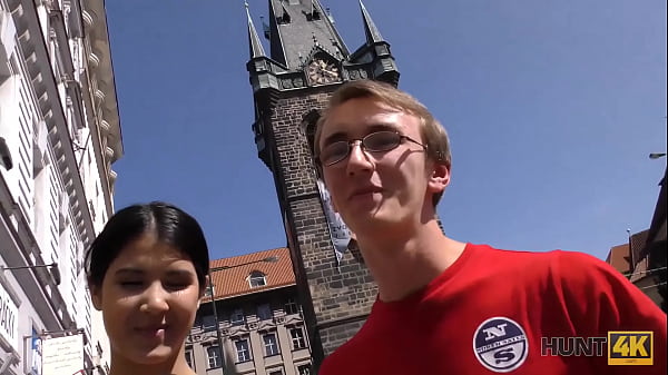 HUNT4K. Nerdy cuckold obediently watches his girlfriend's cock with a stranger