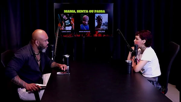 Download Video - Pediu para socar uma bola de t&ecirc;nis no cu&comma; quer ter liberdade financeira&comma; e em quem ela mama&comma; senta ou passa&period;&period;&period; - Annie Clementine &lpar;WATCH ON&colon; SHEER&sol;RED&rpar;