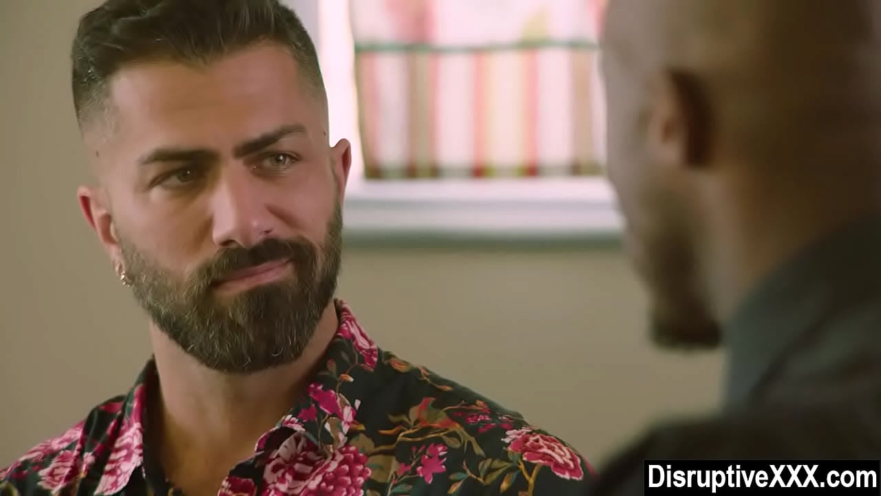 Gay negro en el armario se folla a su ex
                    interracial blowjob gay bareback taboo boyfriend rimming bbc gaysex black cock gay interracial gay blowjob gay sex gay anal gay porn black and white black gay closeted in the closet disruptive films muchos negros